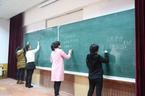 1458049140572374.png blob.png