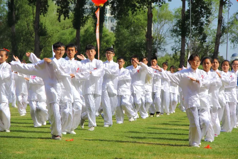 东北师范大学第五十一届运动会圆满落幕2.jpg