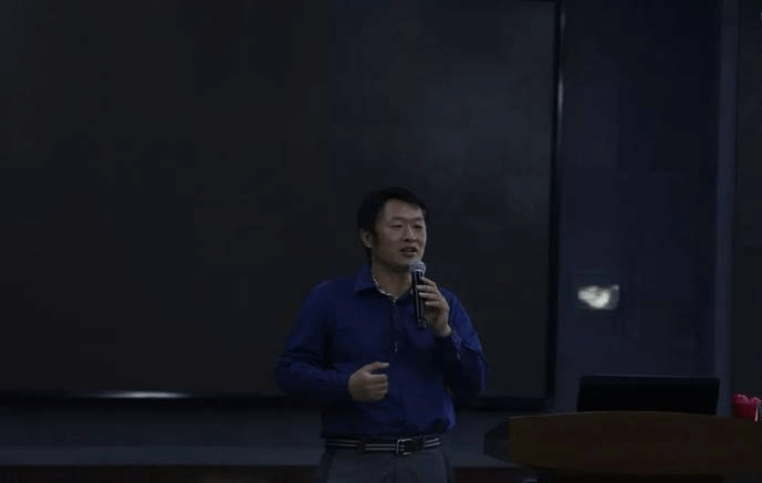 说明: 70db60983fe21f6922d8613a8352b70c